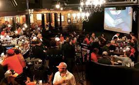 Hell's kitchen minneapolis menu, hell's kitchen in mn, hell's kitchen restaurant mn, hell's kitchen restaurant locations. Hell S Kitchen S Owners Are Selling The Business To Their Employees Bring Me The News
