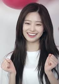 Pin Di Izone Minjoo