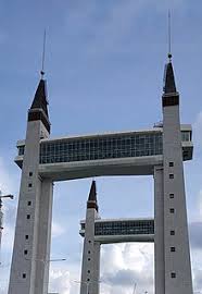 Fokus pembangunan ktcc adalah pembangunan berasaskan pelancongan, kediaman, komersil, kesihatan dan pendidikan. Kuala Terengganu Drawbridge Wikipedia