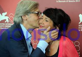 Indirizzo email di elisabetta sgarbi è elisabetta.sgarbi@lanavediteseo.eu. Quiproquo Di Elisabetta Sgarbi Nonsolocinema