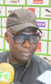 Problème des billets : Abdoulaye Fall propose des solutions