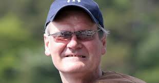 John Gerhard (71) anmeldte drapssiktet (43) for vold fire ganger