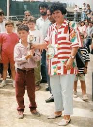Looking to download safe free latest software now. Young Cristiano Ronaldo With His Mother After Winning His First Trophy Cristiano Ronaldo Cristiano Ronaldo Young Ronaldo