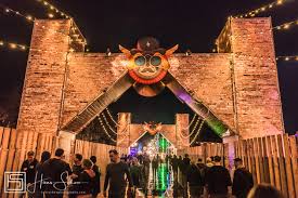 Explore quality entertainment images, pictures from top photographers around the world. Reflections Of Darkness Music Magazine Live Review Paaspop Schijndel 2018