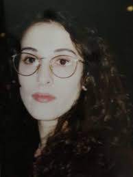 Girl right next to me, will you tell 'em your name and think about me?