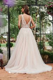 Kate halfpenny entwirft mit viel passion in ihrem studio in london moderne brautkleider für. Hochzeitskleid 4860t Elizabeth Passion 2021