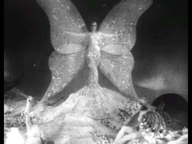Glorifying the American Girl (1929) - FilmFanatic.org