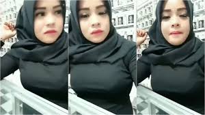 Broadcast yourself, build your audience! Beautiful Indonesian Hijab Girl Online On Bigo Live Girl Online Youtube Hijab