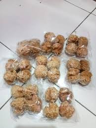 Salah satu variannya adalah onde onde ketawa karena menyerupai mulut yang sedang tertawa bila dilihat dari samping atau. Onde Onde Ketawa Home Facebook