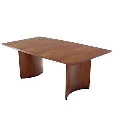 Skip to main search results. Very Nice Mid Century Modern Walnut Dining Table With Two Extension Leaves For Sale At 1stdibs