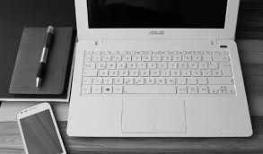 Cek harga laptop asus bekas girls, ini 5 rekomendasi body lotion untuk mencerahkan kulit dengan harga terjangkau. Harga Laptop Asus 10 Inch Murah Dan Spesifikasi February 2021