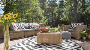 35 reizend garten berlin inspirierend from bodenbelag garten. Lounge Ecke Im Garten Einrichten 3 Tipps Vom Boden Bis Zur Deko