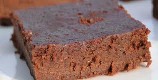Le Temps D Un Dessert Ou D Un Gouter Realisez Et Degustez Ce Gateau Au Chocolat Et Fon En 2020 Fondant Chocolat Sans Beurre Fondant Au Chocolat Recette Cuisine Facile