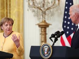 Ein nervöser putin, ein cooler biden — was ihre körpersprache verrät. Why Is Biden Letting Putin Win Atlantic Council