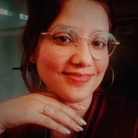 Sonia Dhingra's Instagram, Twitter & Facebook