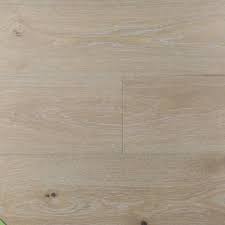 European Oak By Green Touch Engineered Hardwood Dakota Engineered Hardwood Hardwood Oak Hardwood