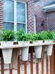 Deck railing planter help save space and substantially beautify any balcony, home, or public area in which they are placed. Design Ideas For Deck Planter Boxes Diy