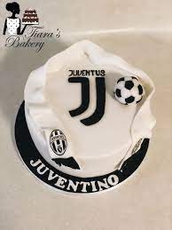If you want to send a birthday cake to a juventus fan, this cake is definitely the best choice. 16 Juventus Cake Ideas Juventus Cake Soccer Cake