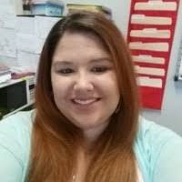 Laura Viveros's Instagram, Twitter & Facebook