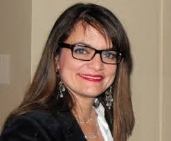 Karina Darnell's Instagram, Twitter & Facebook