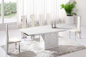 Create your ideal dining room at bassett furniture and always be ready to bring to life the most amazing meals and experiences for your family and friends. Lighten Up Dinner Time With These 15 White Dining Room Tables