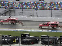 Elk river is like a weird shaped track but it does have the usual 4 turns to get around this track. Rain Forces Postponement Of Nascar Cup Race At Daytona Accesswdun Com