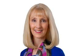 Pamela Packard's Instagram, Twitter & Facebook