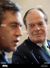 Gordon davies hi-res stock photography and images