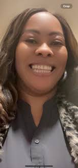 The Flowerbikeman Some of the creations of the street artist who lives in  Amsterdam. Read his story here...  https://www.amsterdamstreetart.com/the-flower-bike-man/ Cycle safe and  Happy everybody and to our new members; Welcome to