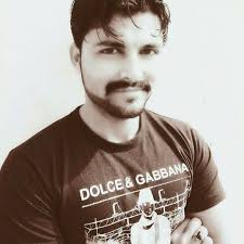 📚 Why do I love teaching French? Because every lesson is an encounter!  When I prepare my lessons, I always think about that spark in my students'  eyes when they finally succeed