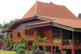 Rumah adat tonngkongan merupakan rumah adat yang berasal dari suku toraja, rumah adt ini memiliki ciri khas yang sangat mencolok terutama pada bagian atapnya. Rumah Adat Sumatera Selatan Nama Jenis Gambar