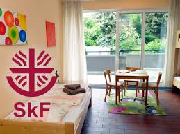 Das frauen haus is an über stylish affair. Skf Frauenhaus In Monchengladbach