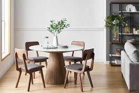 Round Or Rectangular How To Pick The Right Shape Of Dining Table For Your Home Castlery Singapore
