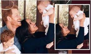 Harry And Meghan 2022 Christmas Card Lilibet Diana Mountbatten-Windsor Appears Like A 'Celebrity' In Sussex Christmas  Card | Express.co.uk