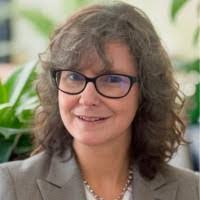 Darlene Mciver's Instagram, Twitter & Facebook