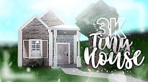 But anyone can put together four walls and call it a house. 10k Bloxburg House Ideas Cheap Novocom Top