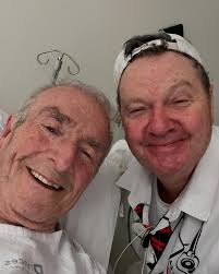So sad that I've just lost my old mate Phillip Brady OAM. I was lucky  enough to@send some time with him in hospital last week. An amazing  personality and broadcaster and an