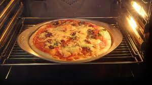 Pizza Cooking In Your Beko Multifunction Oven Youtube