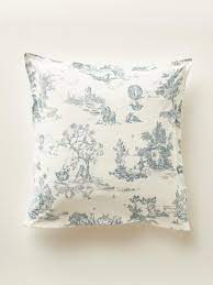 Taies d'oreiller 65x65 et taies d'oreiller 50x70. Taie D Oreiller En Percale De Coton Esprit Jouy Blanc Bleu Maison Vetement Et Deco Cyrillus