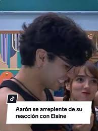 Aaronmercury Rechaza A Elaine Porque No Se Baña