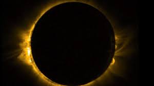 Das himmelsspektakel beginnt im nordosten kanadas, zieht über das. Totale Sonnenfinsternis Heute Abend Alle Infos Zu Dem Naturspektakel Welt