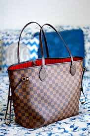Louis Vuitton Black And Brown Checkered Purse Louis Vuitton Neverfull Mm Bag Damier Print I Ve Always Been A Cross Body Purse Kinda Girl Louis Vuitton Neverfull Tote Louis Vuitton Handbags Louis Vuitton