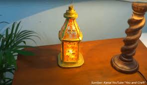 Botol aqua bekas ukuran 1,5 liter. Simpel Diy Membuat Lampion Ramadhan Dari Botol Plastik Bekas