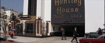 An er nurse and a career criminal are forced into an unlikely partnership in taking down a ring of corrupt cops threatening the lives of. Point Blank 1967 Yify Download Movie Torrent Yts