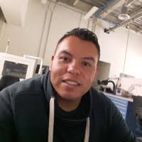 50+ perfiles de «Daniel Eli»