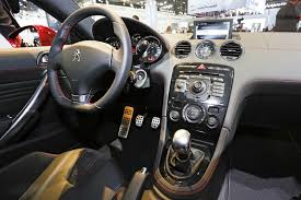 Jp performance now puts an end to that and pimps the rcz r to 298ps and a tight 400nm torque. Galerie Peugeot Rcz R Cockpit Bilder Und Fotos