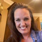 Carla Eddington's Instagram, Twitter & Facebook