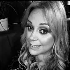 I am very excited to share that I will be talking all about making the  switch from B2B to B2C product marketing at the Product Marketing Summit in  London in a few