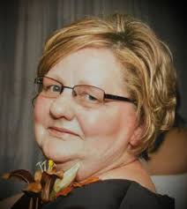 Ellen Champagne's Instagram, Twitter & Facebook