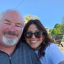 Amanda Guzik's Instagram, Twitter & Facebook